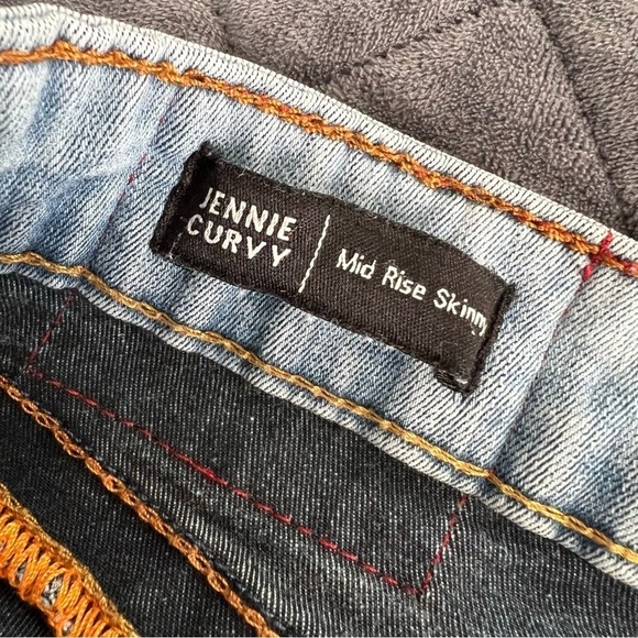 True Religion Jeans Women Size 30 Skinny Jennie Curvy Mid Rise Blue 28”    D - Picture 9 of 12